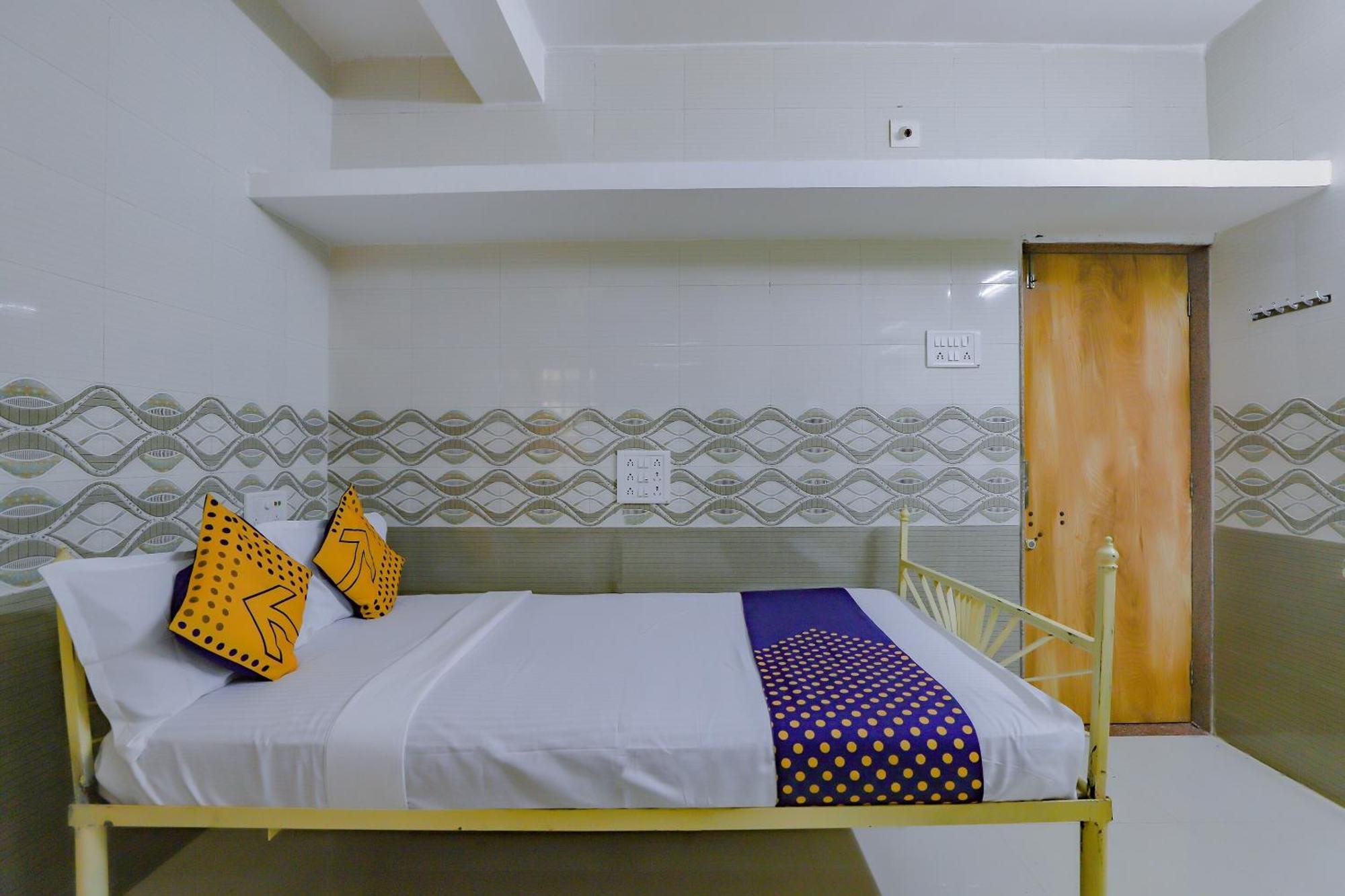 Spot On Jainsite Bhavan Palitana Экстерьер фото